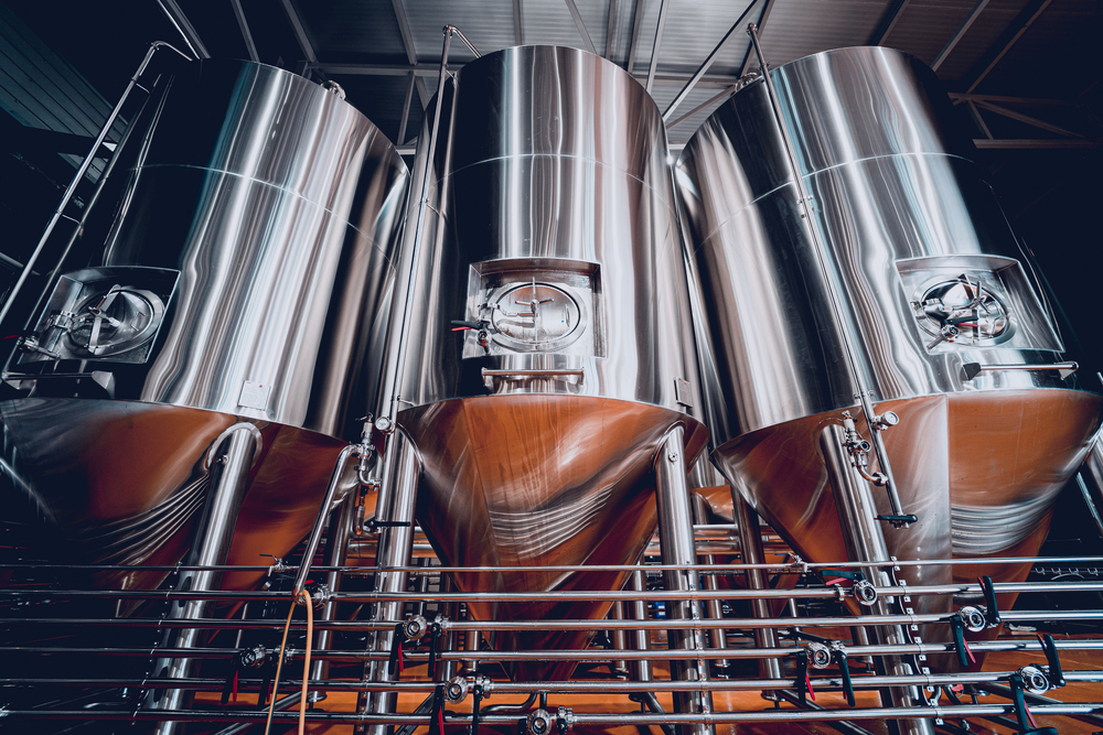 Why Our Fermentation Tanks Are 304 and 316L Stainless Steel