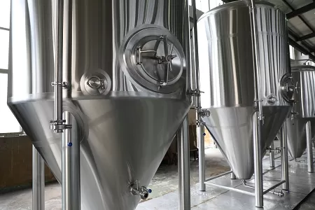 stainless steel tanks and equipment